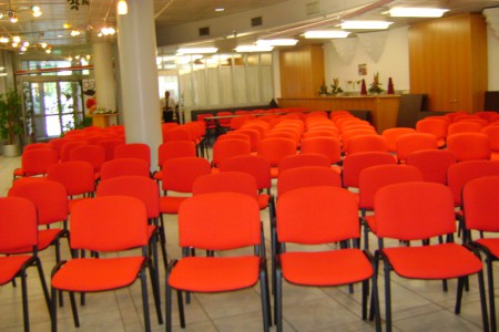 Von der Bühne aus rechte Seite